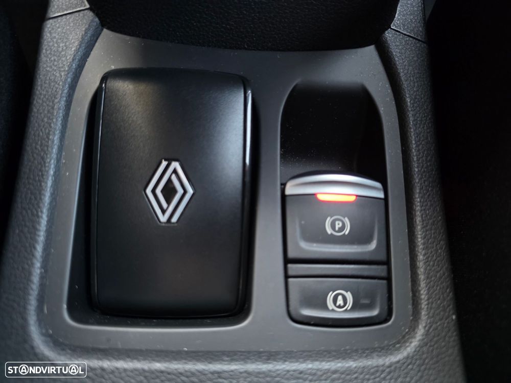 Renault Clio 1.6 E-Tech Full Hybrid Engineered - 21