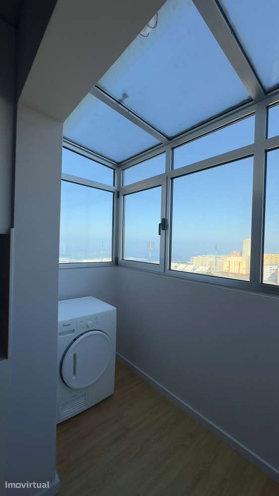 Apartamento T3 Luminoso - Avenida Vasco da Gama – Póvoa de Varzim - Grande imagem: 5/22