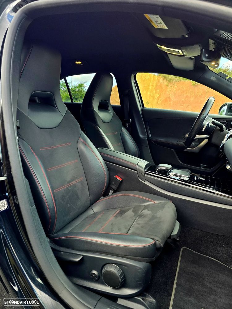 Mercedes-Benz A 250 e 8G-DCT AMG Line - 12
