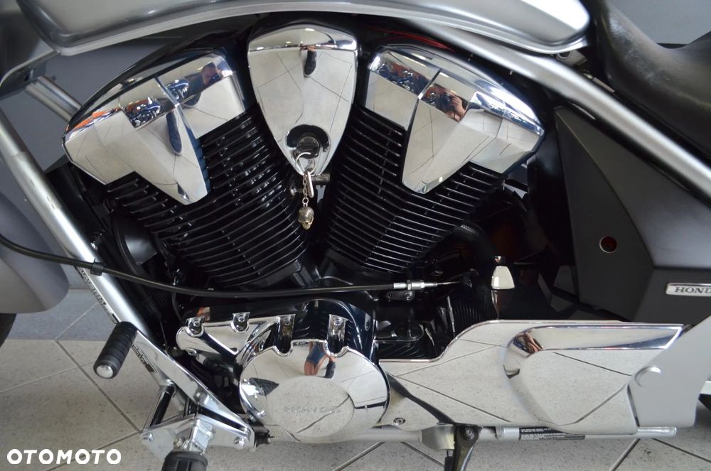 Honda VT - 22