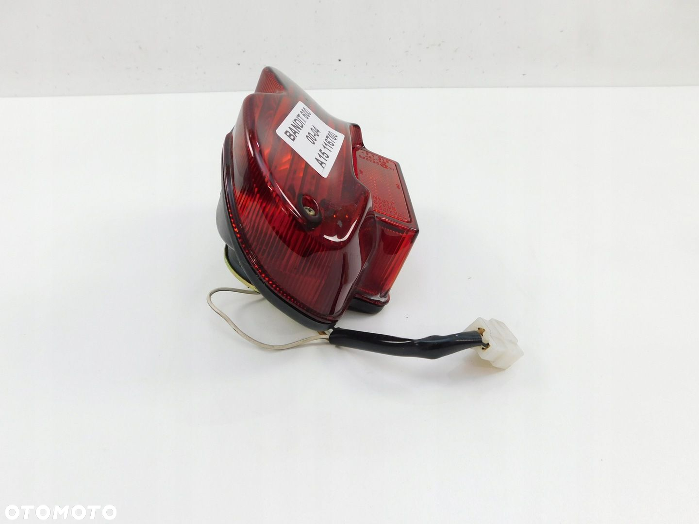 SUZUKI BANDIT 600 00-04 LAMPA TYLNA TYŁ - 3