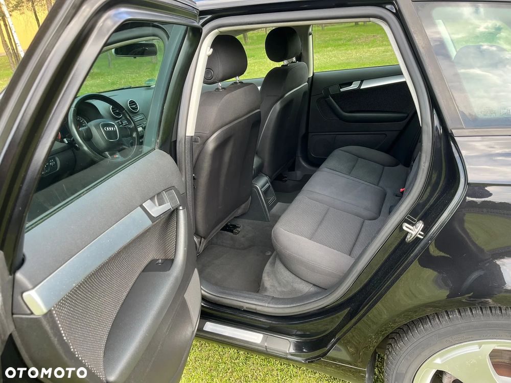 Audi A3 Sportback 1.6 S line Sportpaket plus - 20