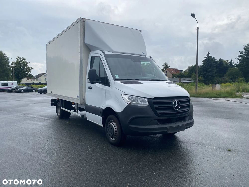 Mercedes-Benz Sprinter 516 - 1