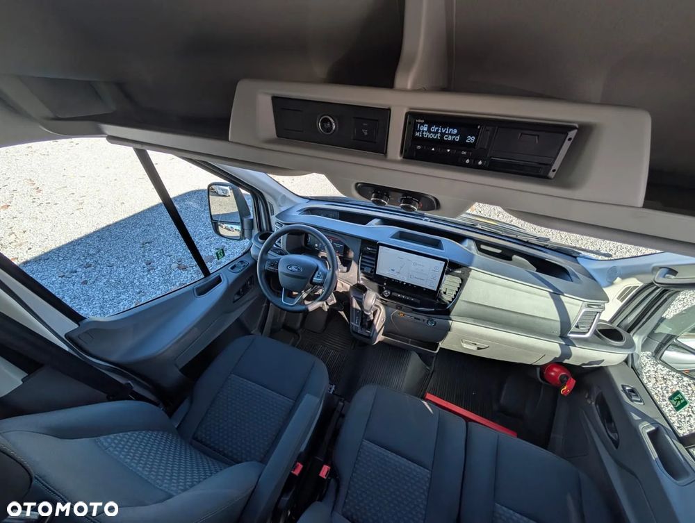 Ford Transit - 18