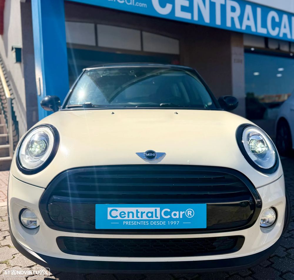 MINI 3 Portas Cooper D - 3