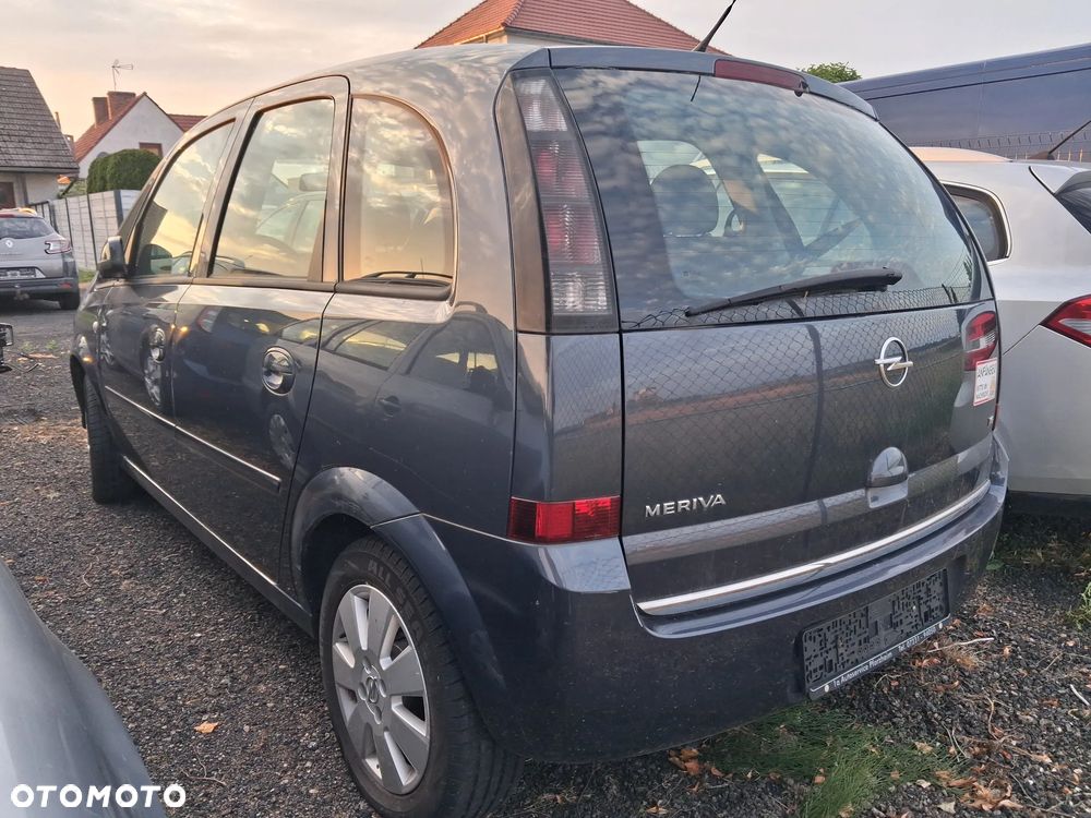 Opel Meriva 1.6 Essentia MTA - 4