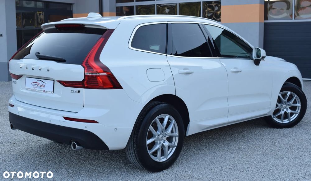 Volvo XC 60 D4 AWD Geartronic Momentum - 13