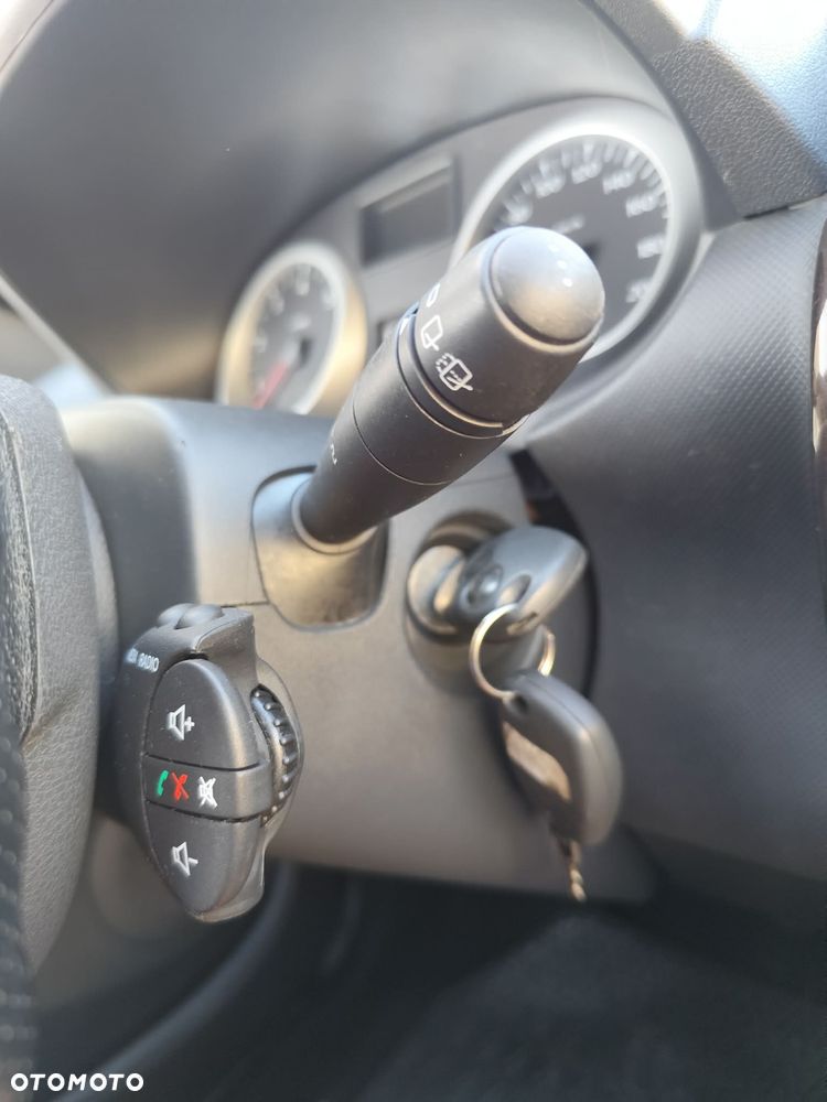 Dacia Duster 1.6 Ambiance Eco - 12