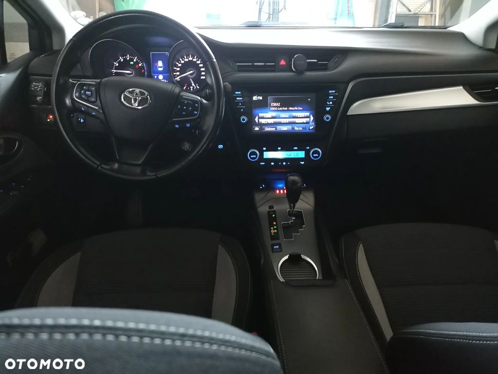 Toyota Avensis Touring Sports 1.8 Multidrive S Edition-S - 10