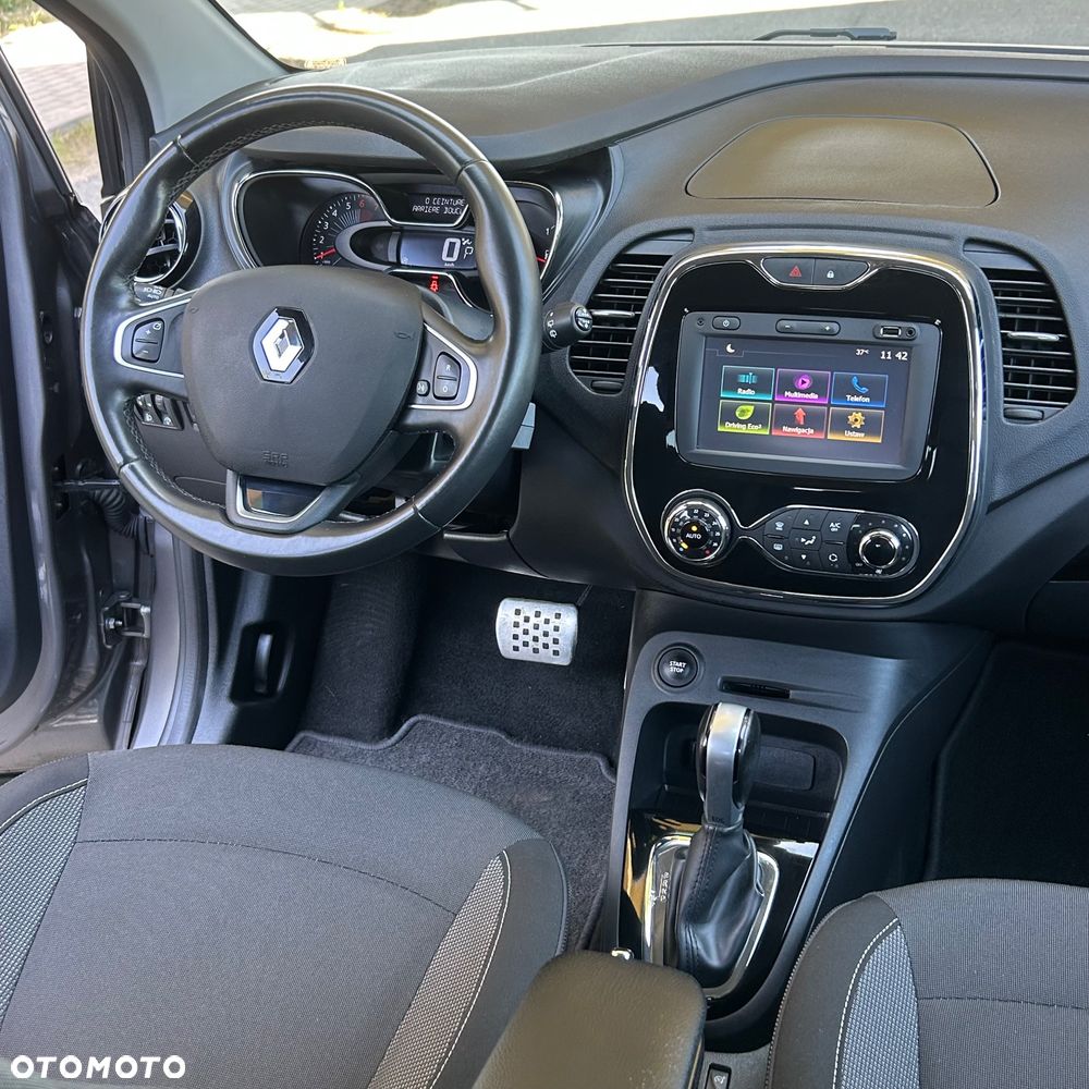 Renault Captur - 23