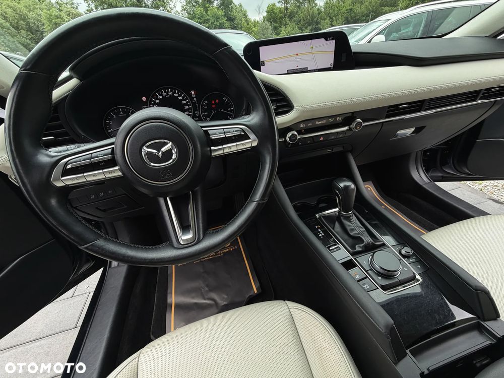 Mazda 3 2.0 mHEV Enso - 24