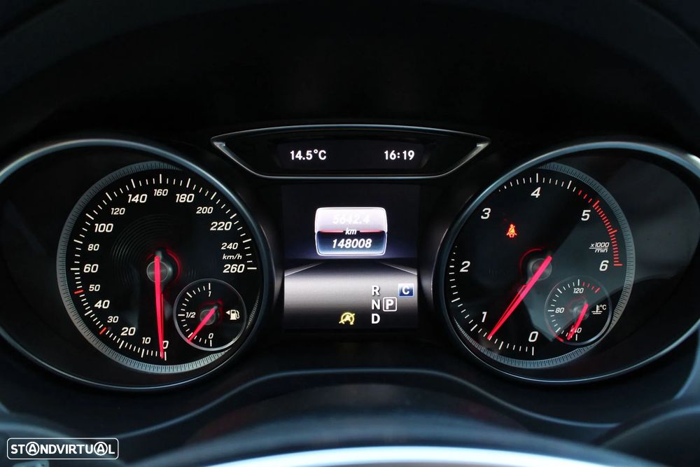 Mercedes-Benz CLA 200 d Shooting Brake 8G-DCT AMG Line - 9