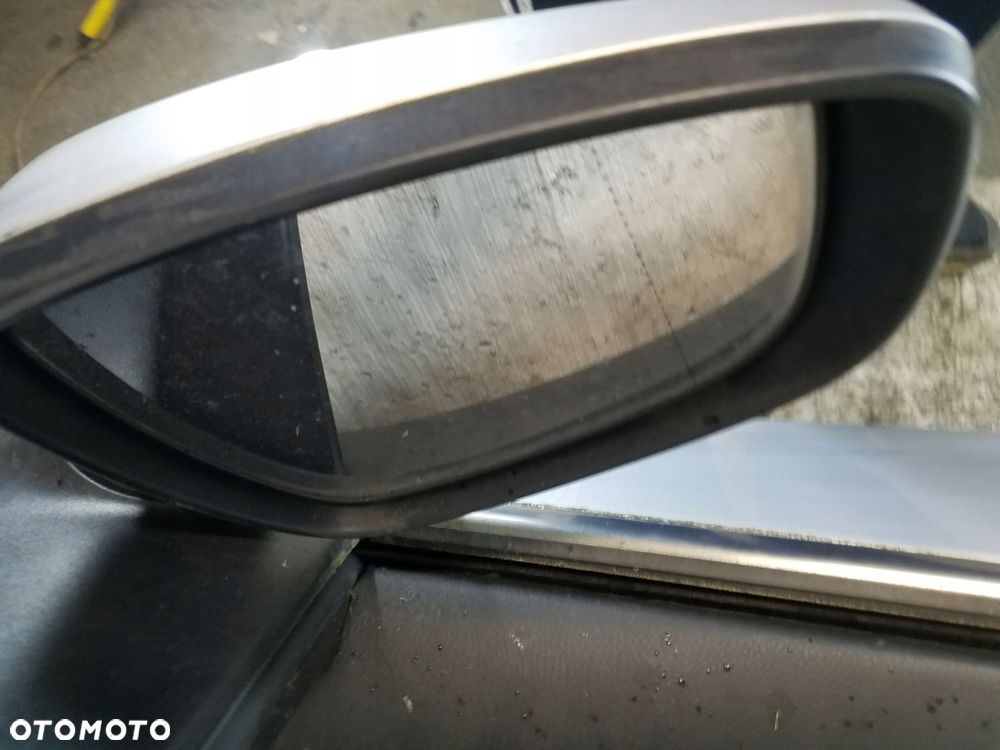 lusterko prawe hyundai i30 ii kod u3s 5 pinów - 3