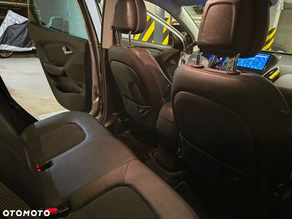 Hyundai ix35 2.0 CRDi 2WD Style - 18