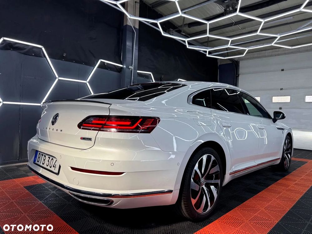 Volkswagen Arteon 2.0 TDI Bi-Turbo SCR 4Mot R-Line Edition DSG - 11