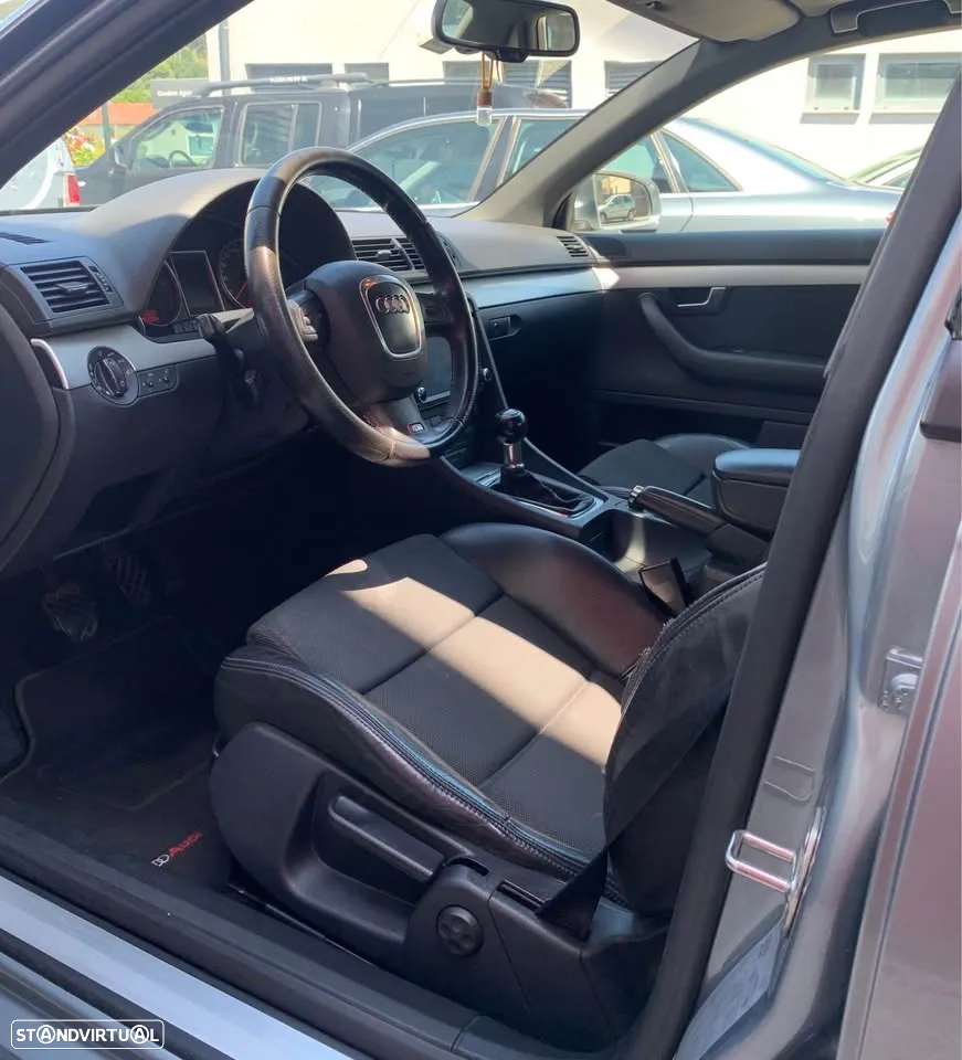 Audi A4 2.0 TDI S-line - 8