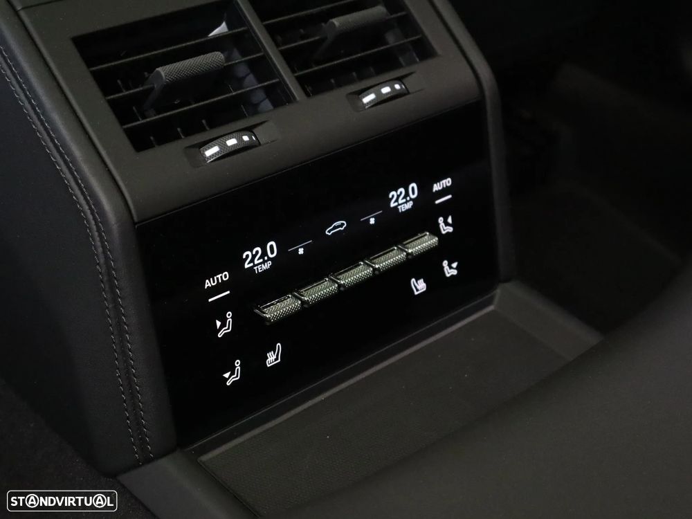 Porsche Panamera 4S E-Hybrid - 17