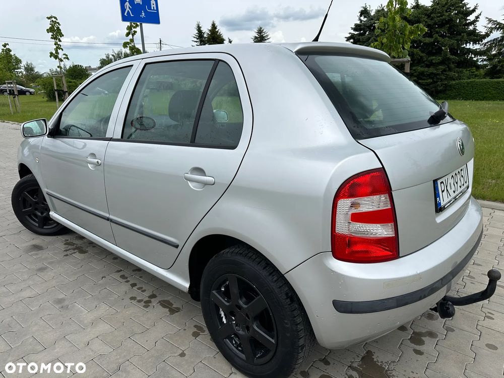 Skoda Fabia - 10