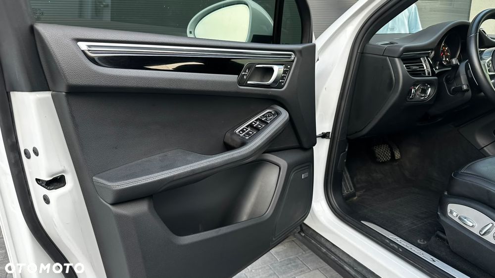 Porsche Macan S PDK - 23