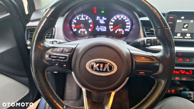Kia Stonic 1.4 L - 27