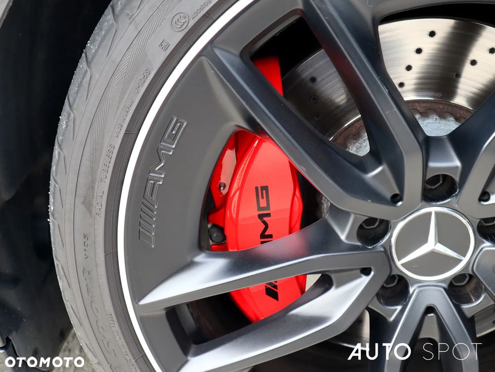 Mercedes-Benz Klasa E AMG 53 4-Matic+ - 4