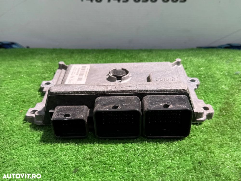 CALCULATOR MOTOR ECU PEUGEOT 208 2015 1.0 BENZINA / BERLINA 3 USI COD OEM 9805895780 2012-2019 - 5