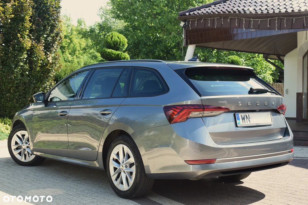 Skoda Octavia 2.0 TDI Style - 18