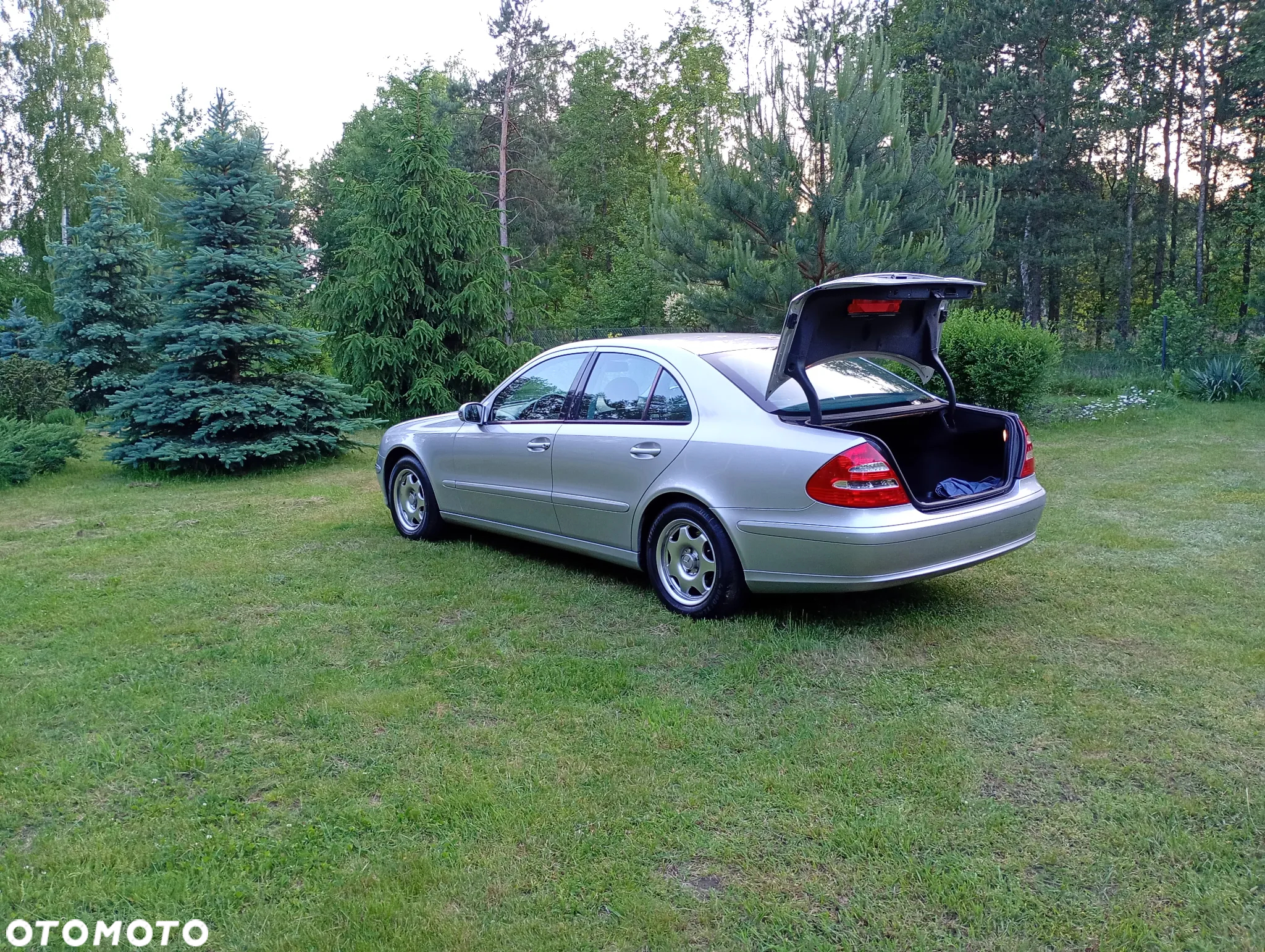 Mercedes-Benz Klasa E 200 CDI Avantgarde - 29