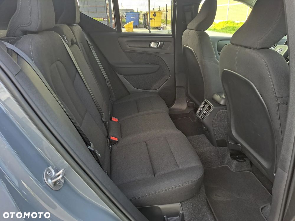 Volvo XC 40 T2 Essential - 14