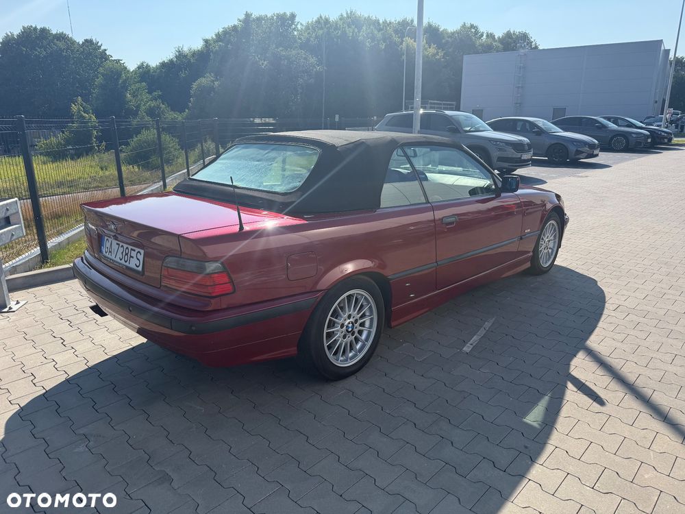BMW Seria 3 - 24