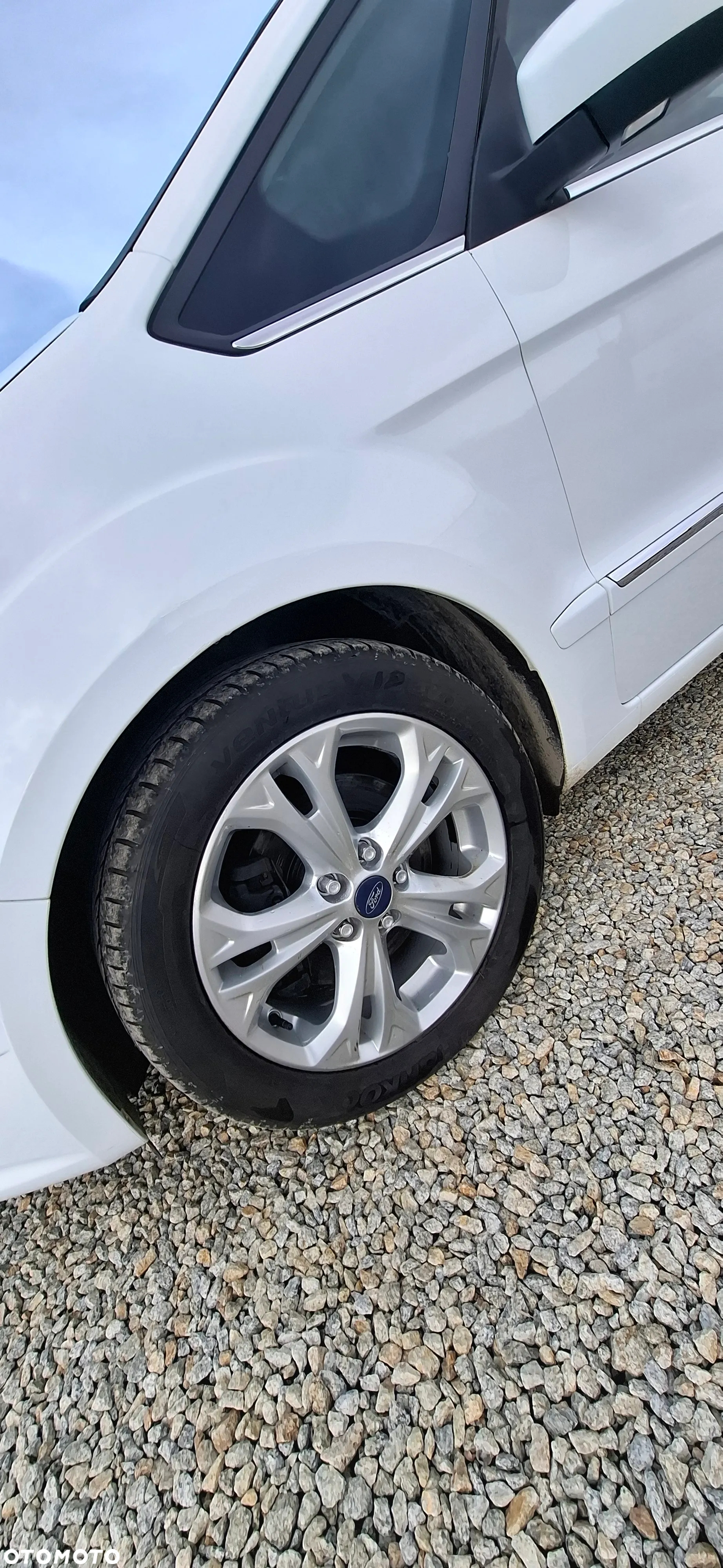 Ford Galaxy 2.0 TDCi Titanium - 9