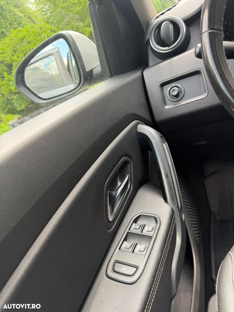 Dacia Duster 1.5 Blue dCi 4WD Prestige - 10
