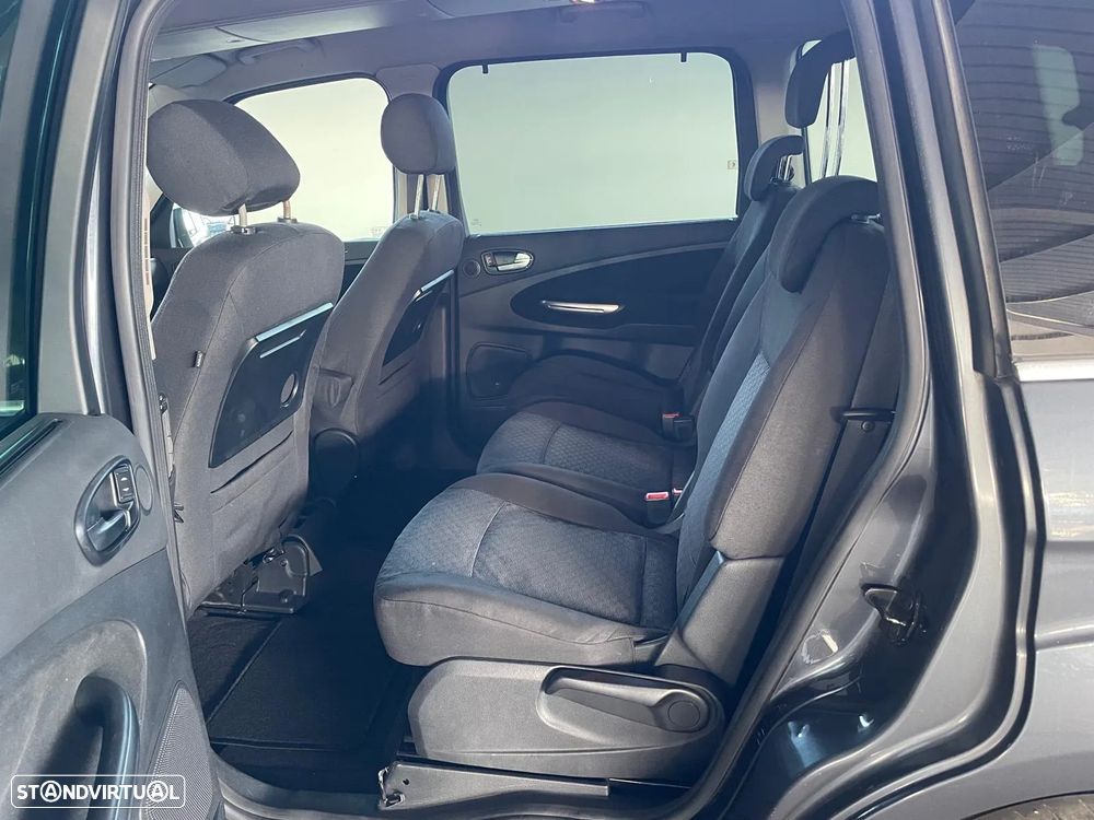 Ford Galaxy 2.0 TDCi Titanium - 24