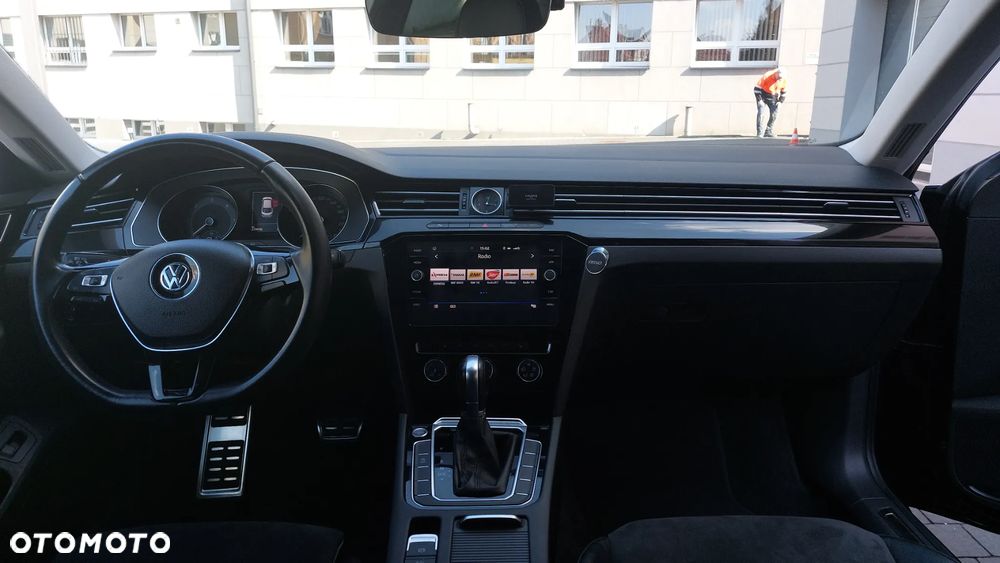 Volkswagen Arteon 2.0 TDI SCR DSG Elegance - 8