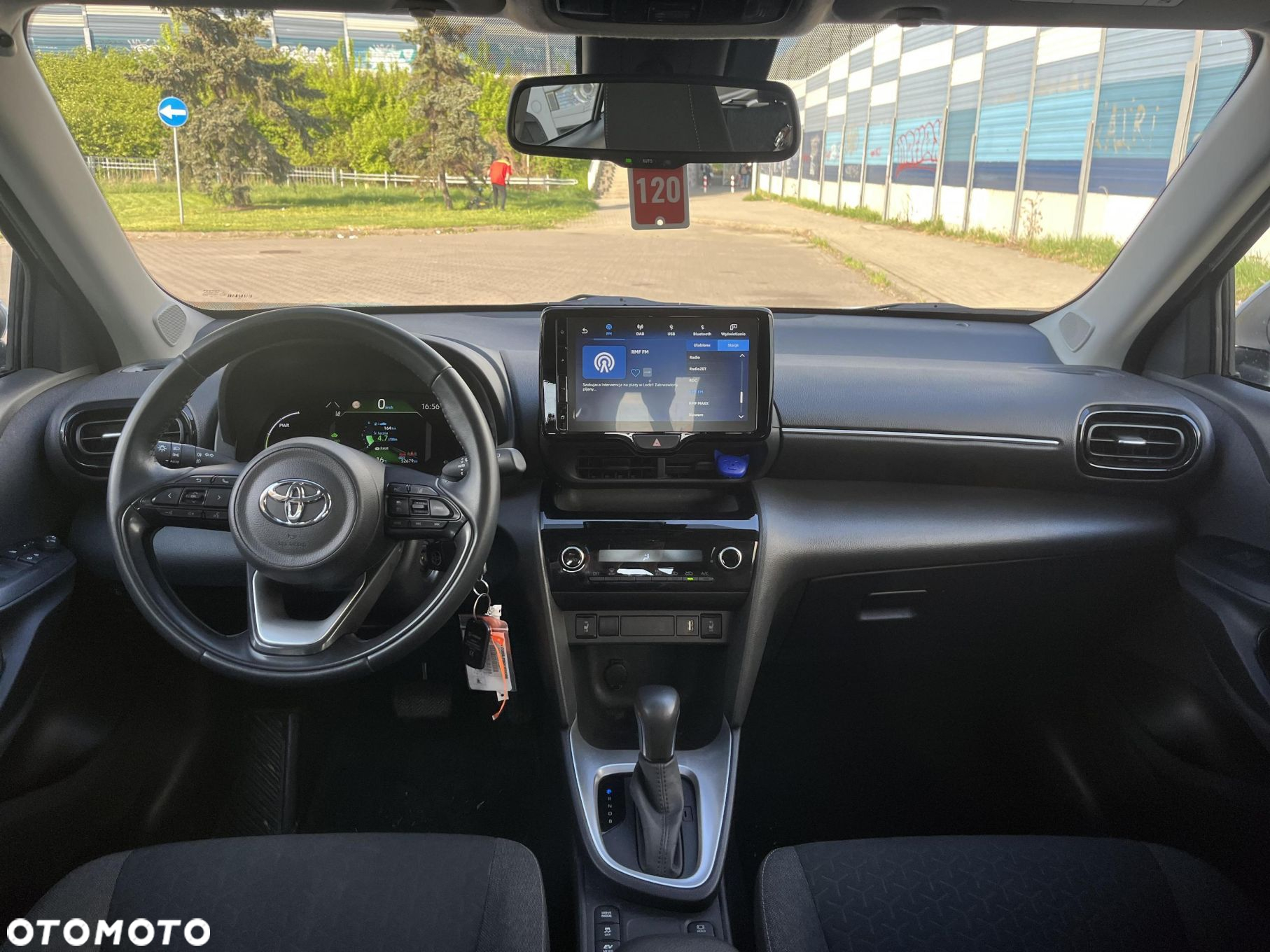 Toyota Yaris Cross - 11