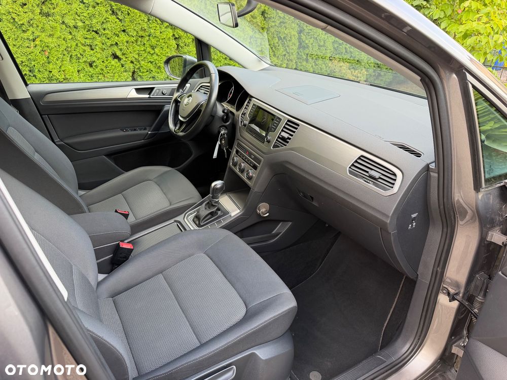 Volkswagen Golf Sportsvan - 6
