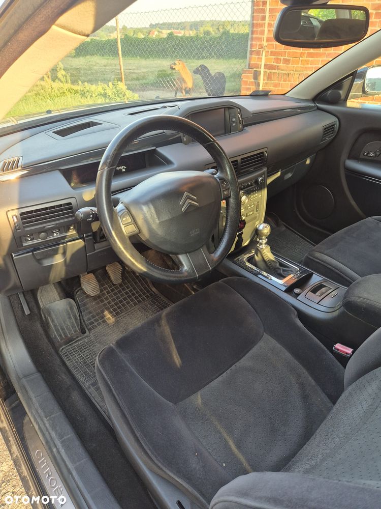 Citroën C6 - 7