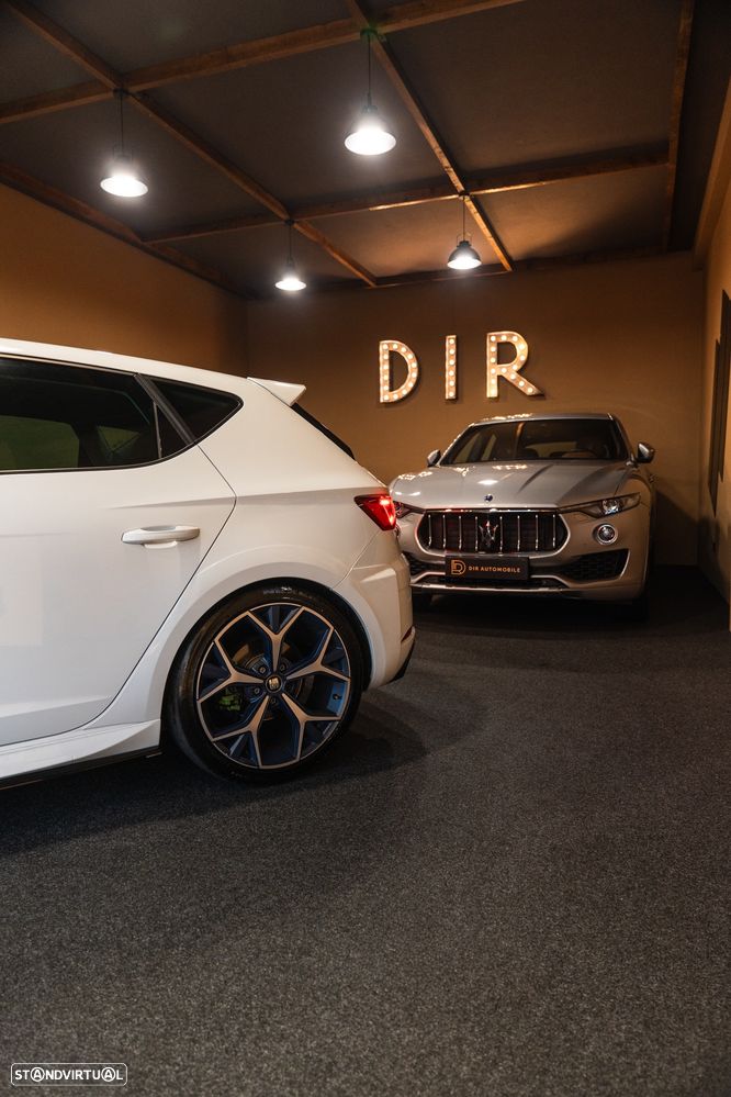 SEAT Leon 2.0 TDI DPF S&S XCELLENCE - 11