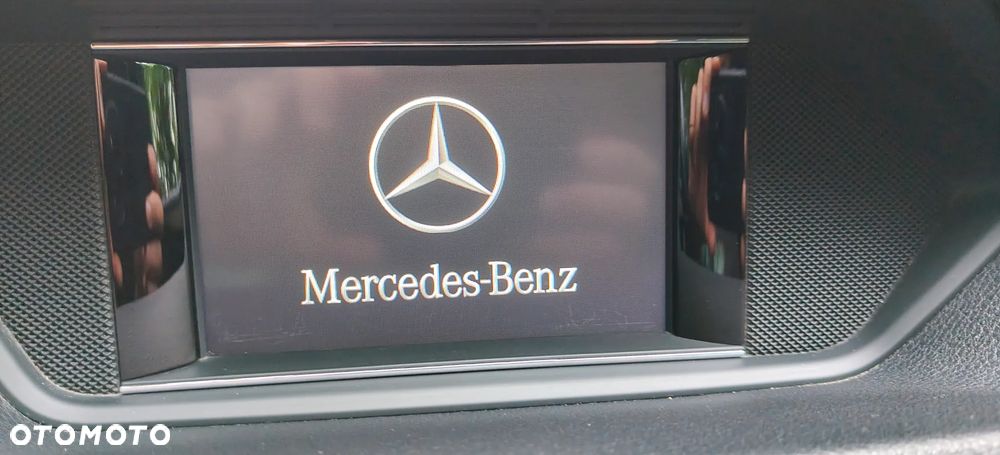 Mercedes-Benz Klasa E - 24