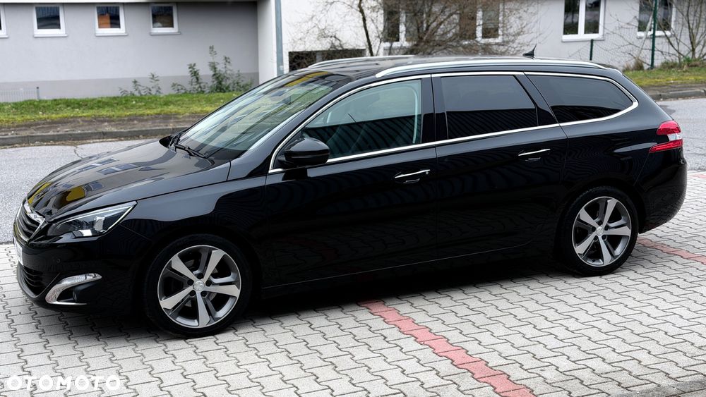 Peugeot 308 PureTech 130 GPF Stop & Start Allure Business-Paket - 3
