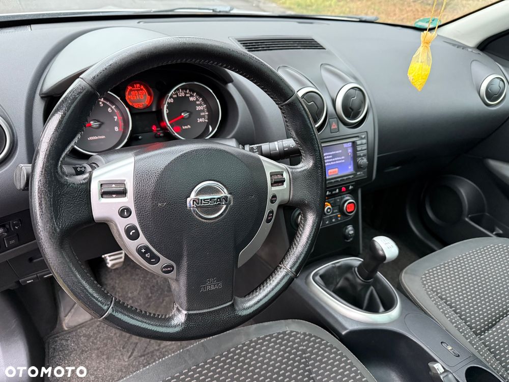 Nissan Qashqai 1.6 Tekna - 16