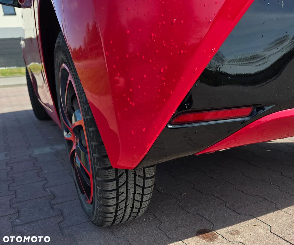 Toyota Aygo 1.0 VVT-i Sprint EU6 - 6