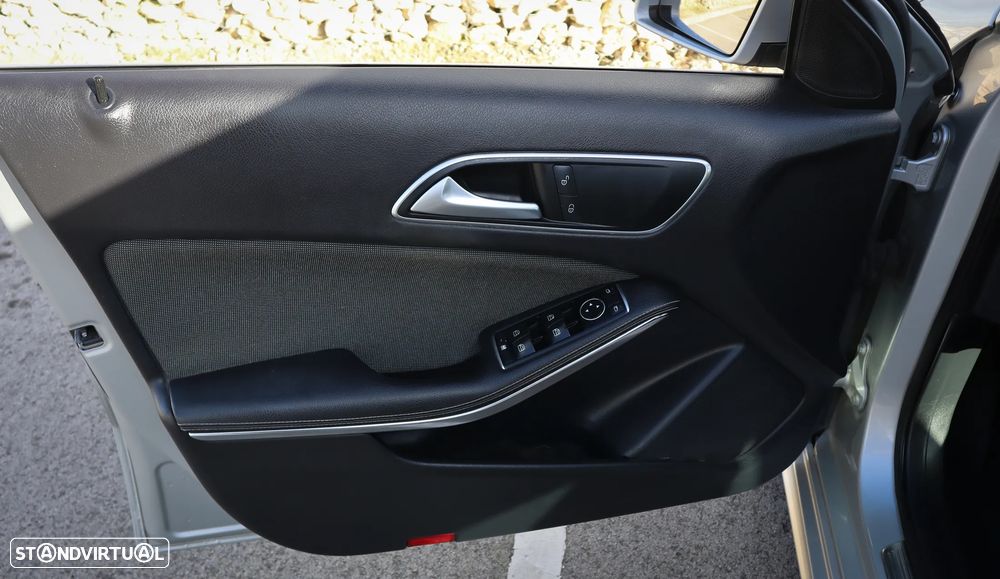 Mercedes-Benz A 180 CDI BlueEFFICIENCY - 14