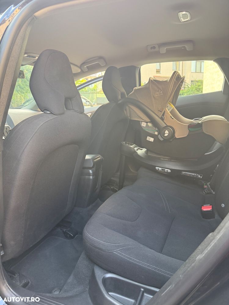 Volvo V40 D2 Basic - 12