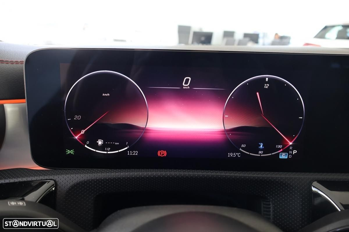Mercedes-Benz CLA 180 d Shooting Brake AMG Line Aut. - 30