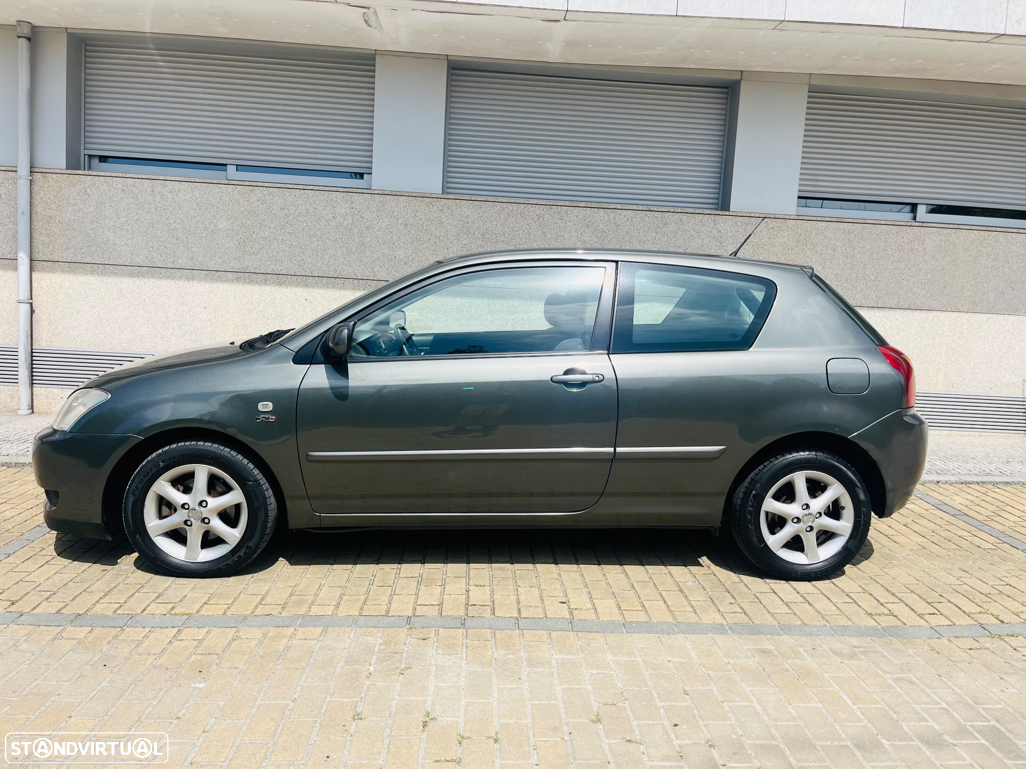 Toyota Corolla 2.0 D4D - 16