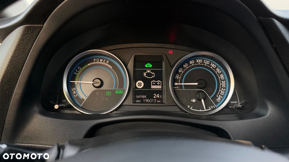 Toyota Auris 1.8 HSD Prestige NAVI - 29