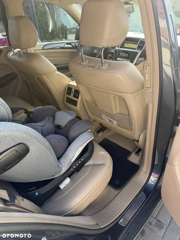Mercedes-Benz ML 350 BlueTec 4-Matic - 19