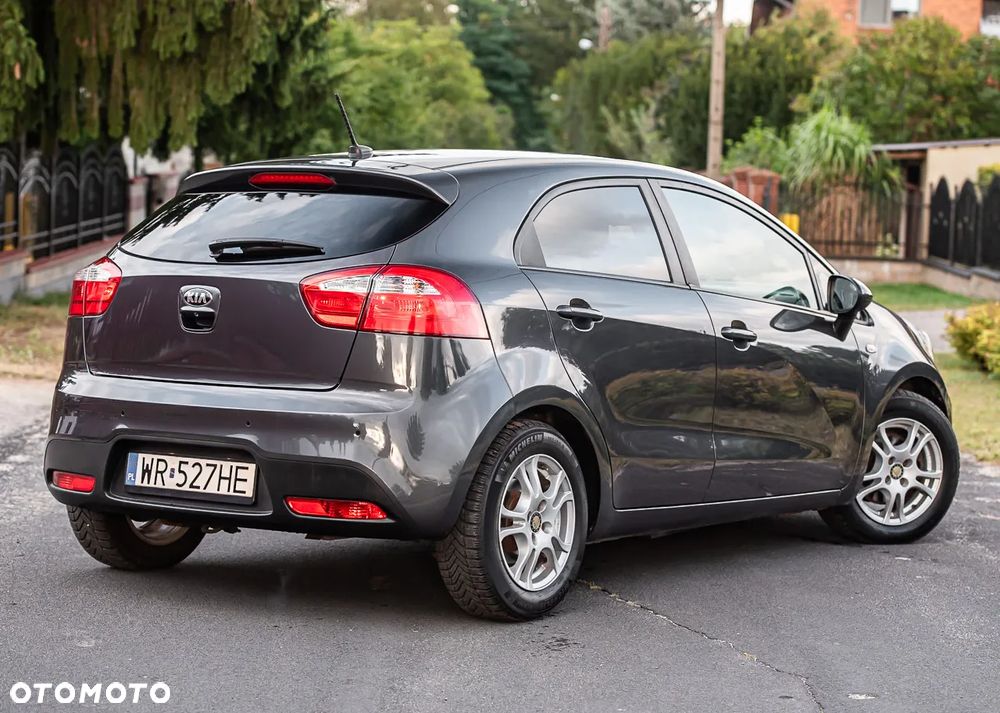 Kia Rio 1.2 Edition 7 - 4