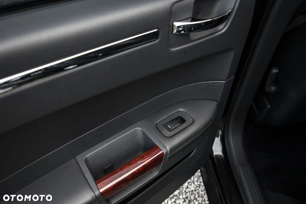 Chrysler 300C 2.7 Automatik - 18